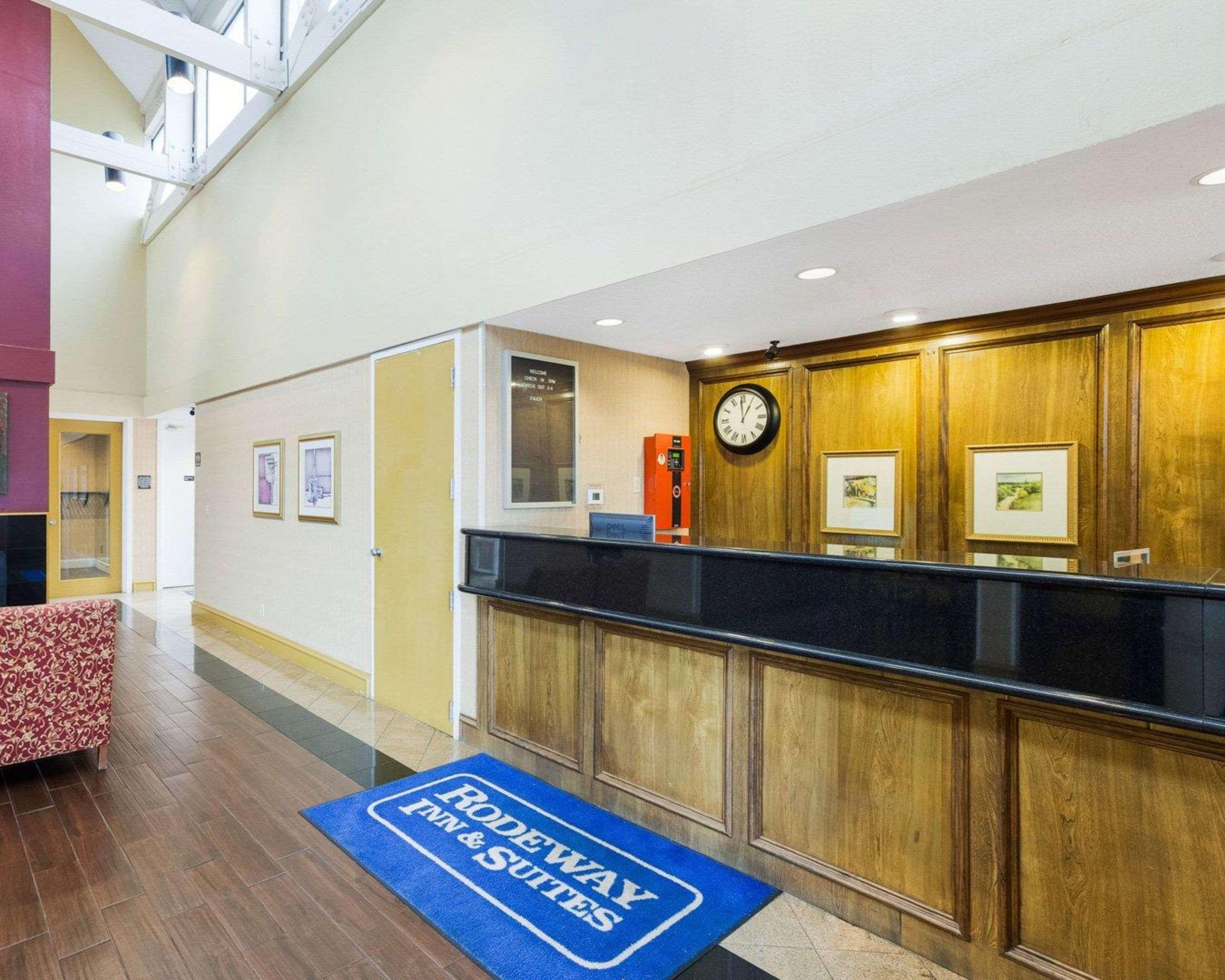 Rodeway Inn & Suites South Of Fiesta Park San Antonio Luaran gambar