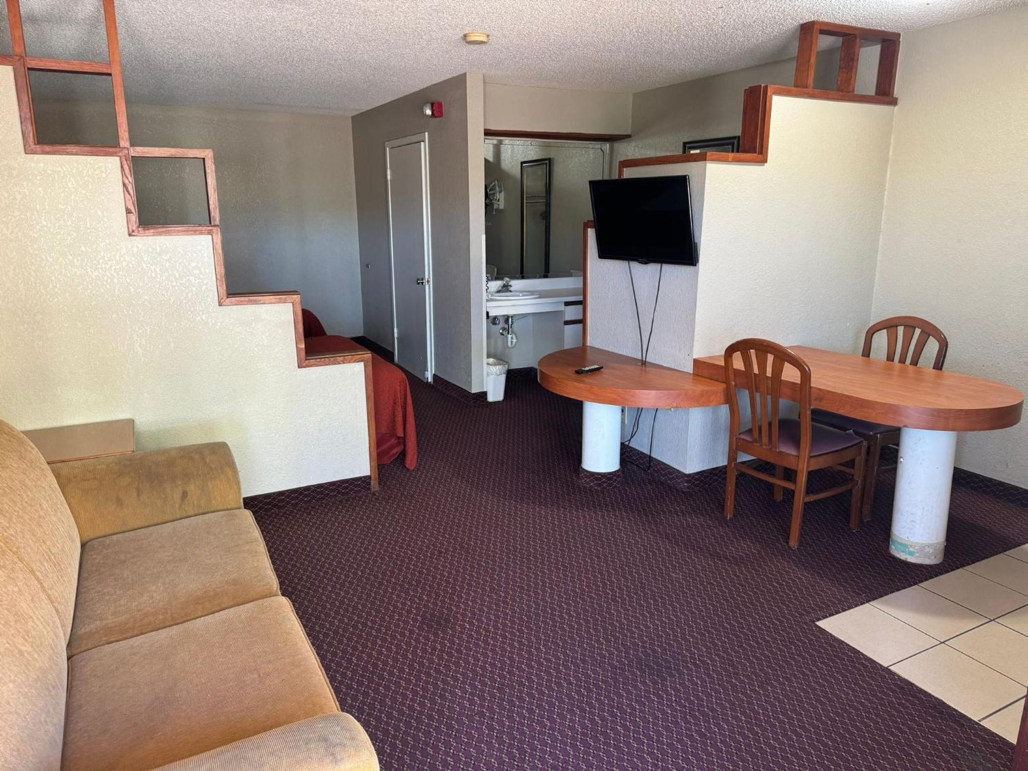 Rodeway Inn & Suites South Of Fiesta Park San Antonio Luaran gambar