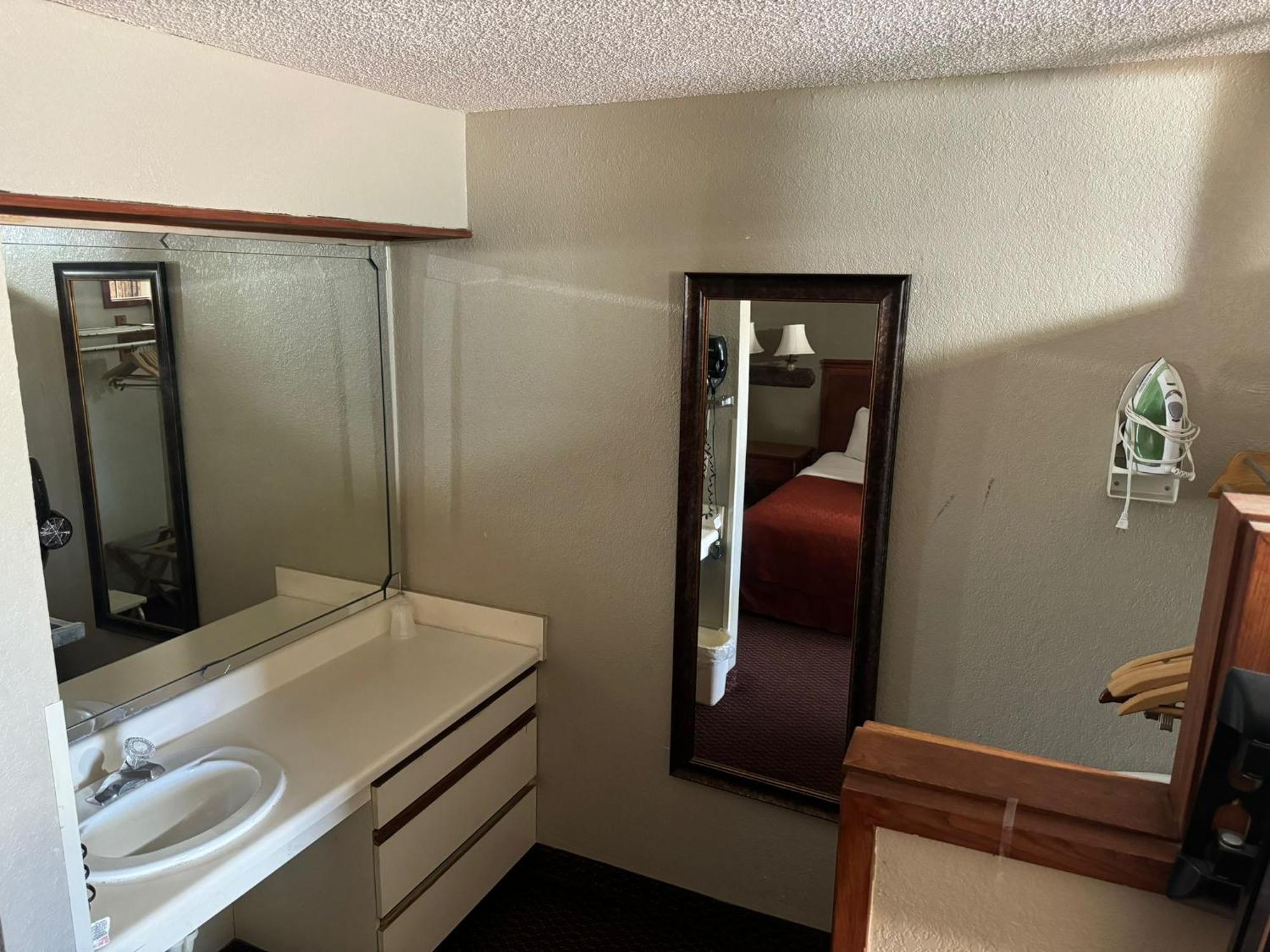Rodeway Inn & Suites South Of Fiesta Park San Antonio Luaran gambar